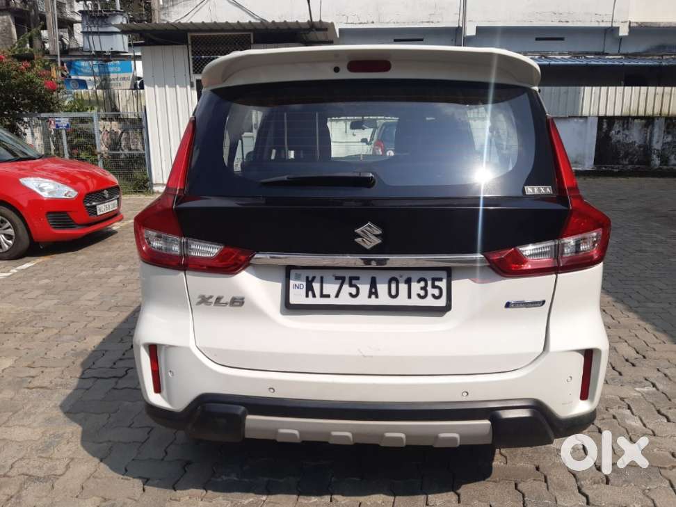 Maruti Suzuki Xl6 1.5 Zeta At, 2019, Petrol