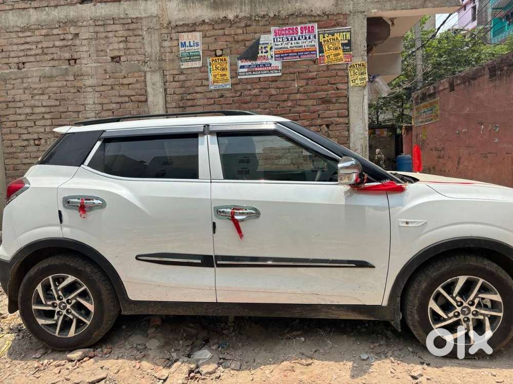 Mahindra W4 Petrol