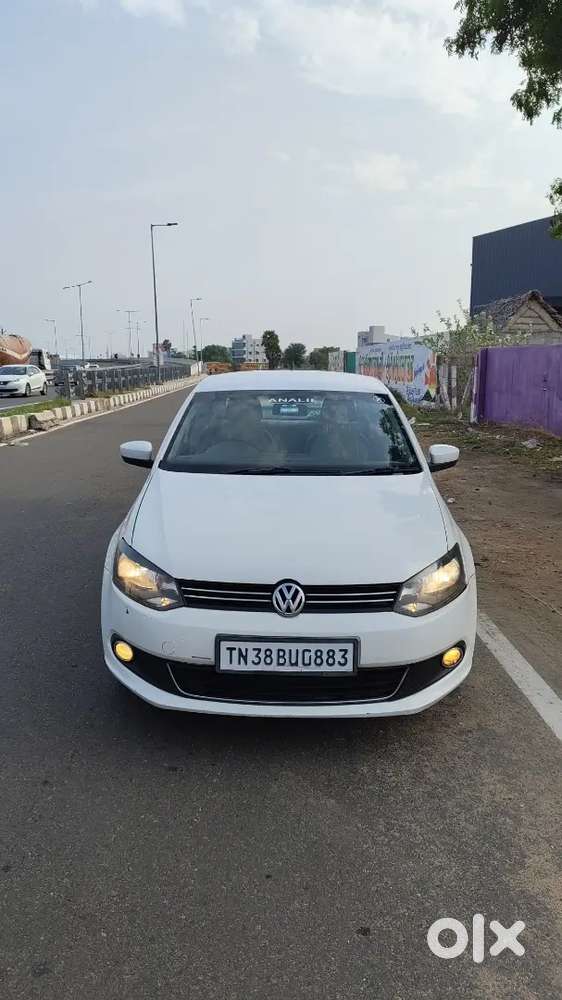 Volkswagen Vento Highline 2013