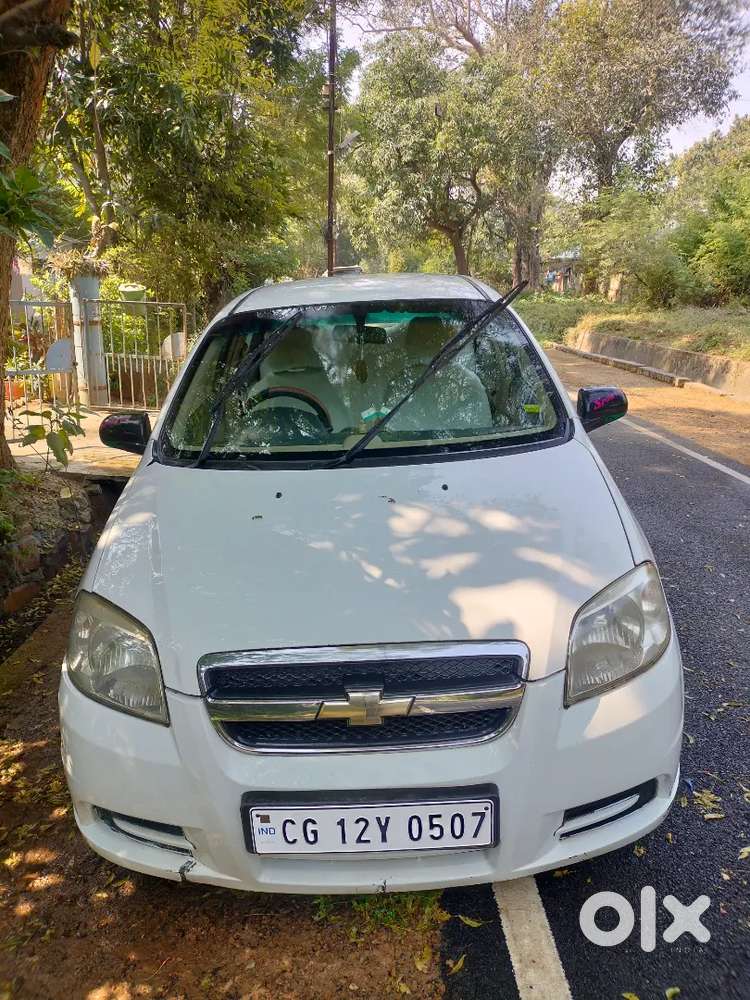 Chevrolet        .