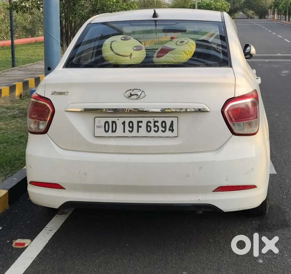 Hyundai Xcent 2015 Petrol 79000 Km Driven
