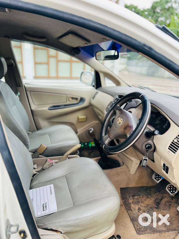 Toyota Innova Petrol Manual 2006