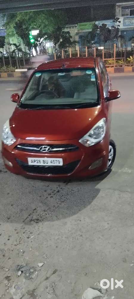 Hyundai I10 Sportz Petrol 2012