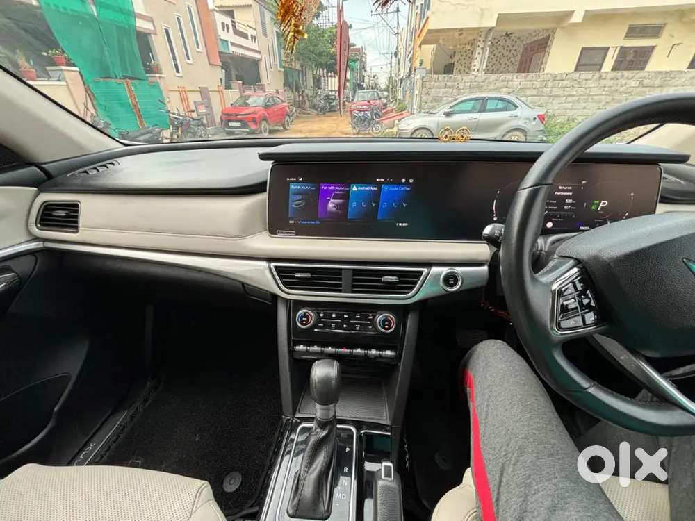 Mahindra Xuv700 At Diesel 2024