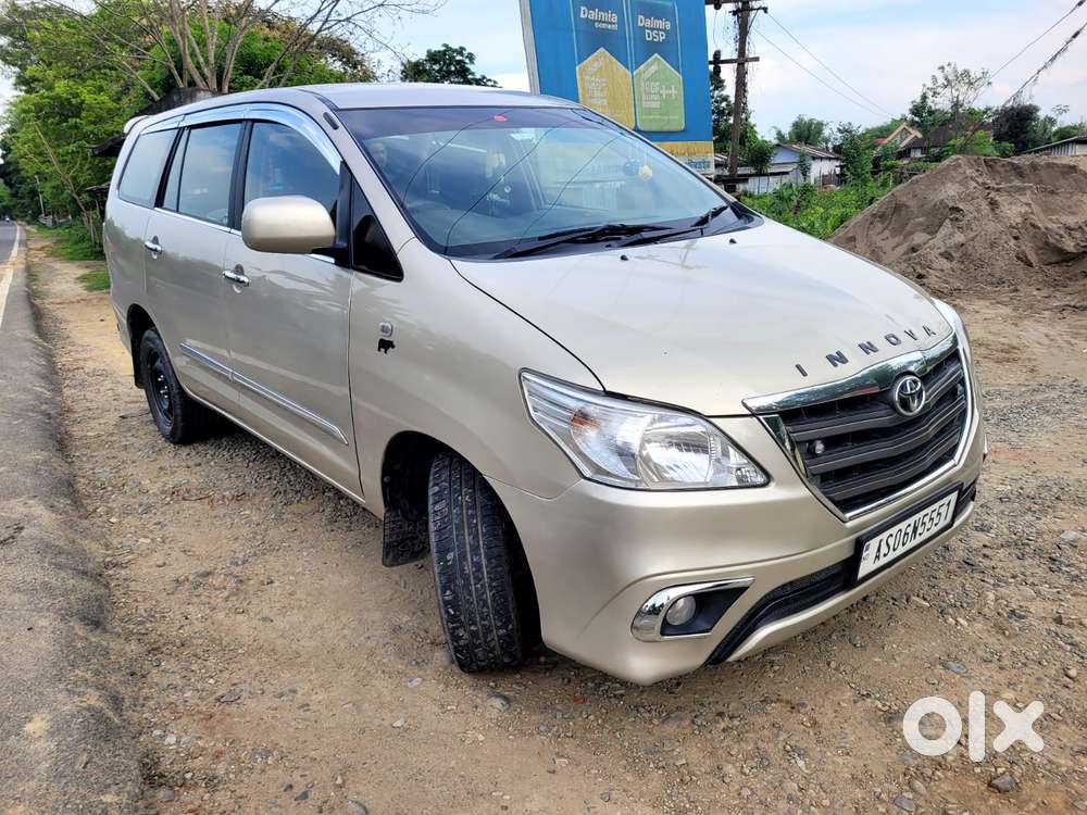 Toyota Innova 2.5 G (diesel) 8 Seater, 2014, Diesel