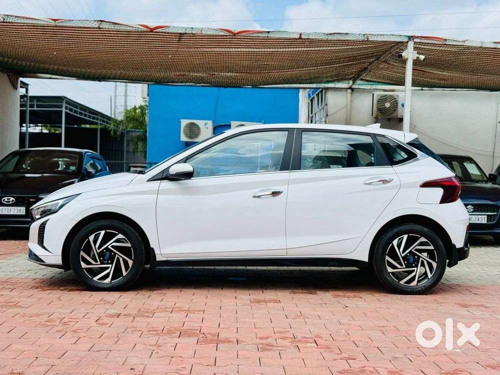 Hyundai I20 Asta 1.2 Kappa Ivt, 2023, Petrol