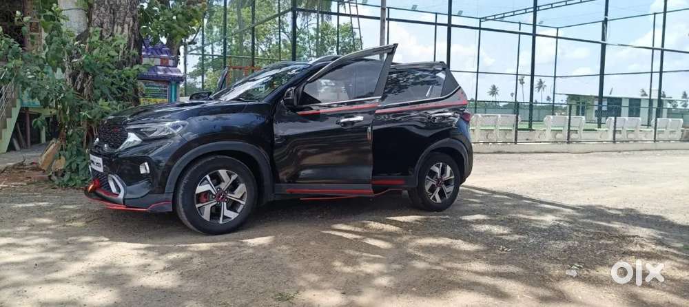 Kia Sonet 2023 Diesel 100000 Km Driven With 2years Extended Warranty
