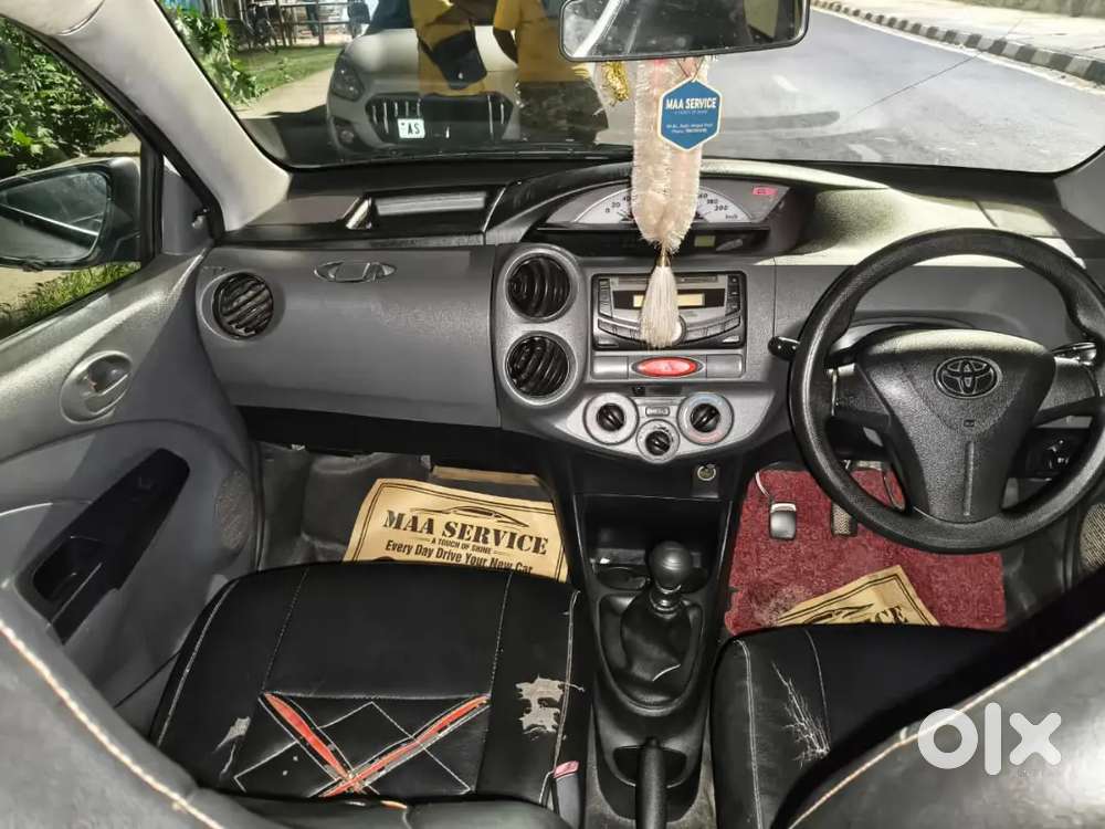Toyota Etios 2012 Diesel 98000 Km Driven