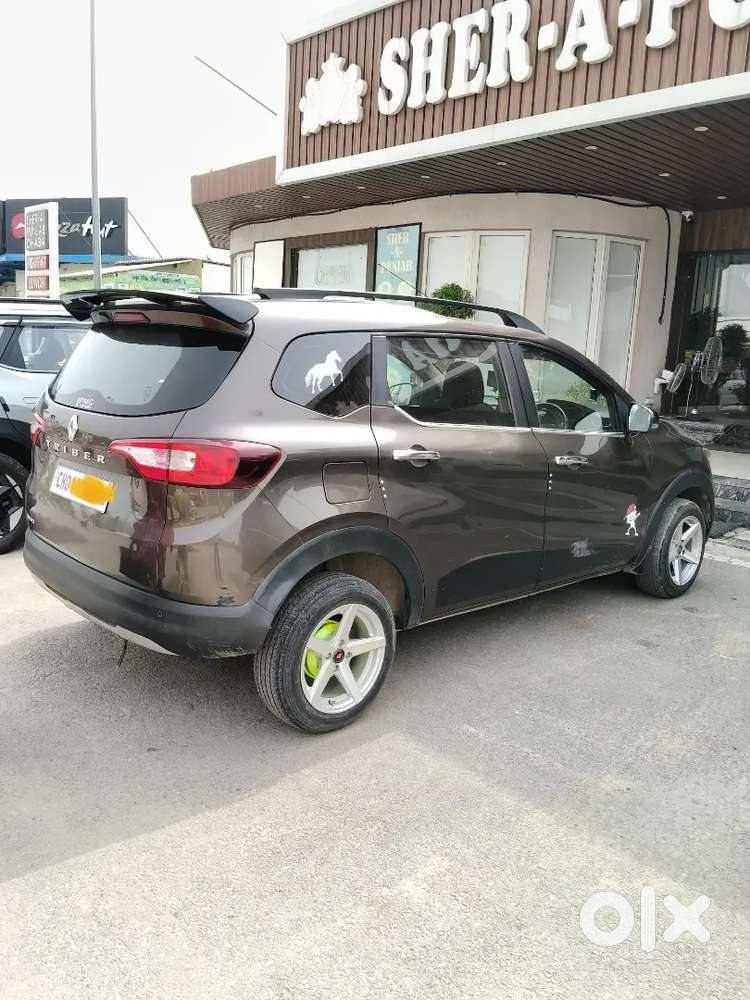 Renault Triber Rxe 2023
