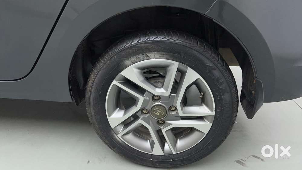 Tata Tigor 1.2 Revotron Xz Plus Leatherette, 2023, Petrol