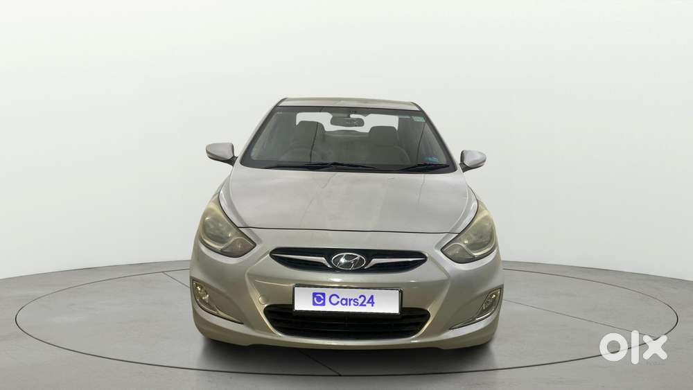 Hyundai Verna Fluidic 1.6 Vtvt Sx, 2013, Petrol