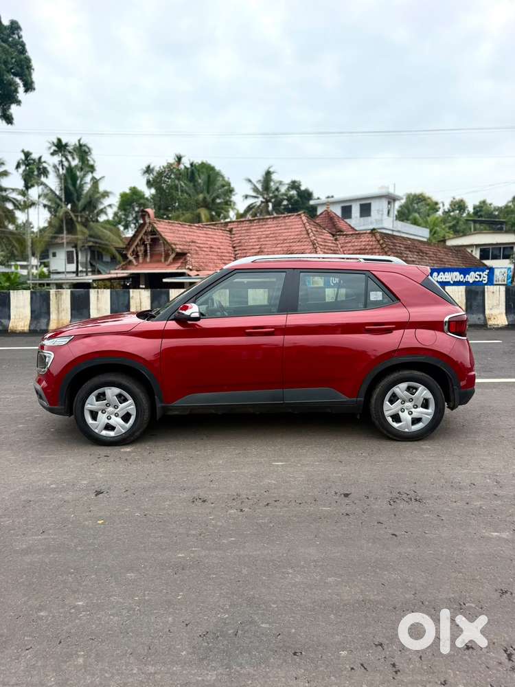 Hyundai Venue S Plus Mt 1.2 Kappa, 2022
