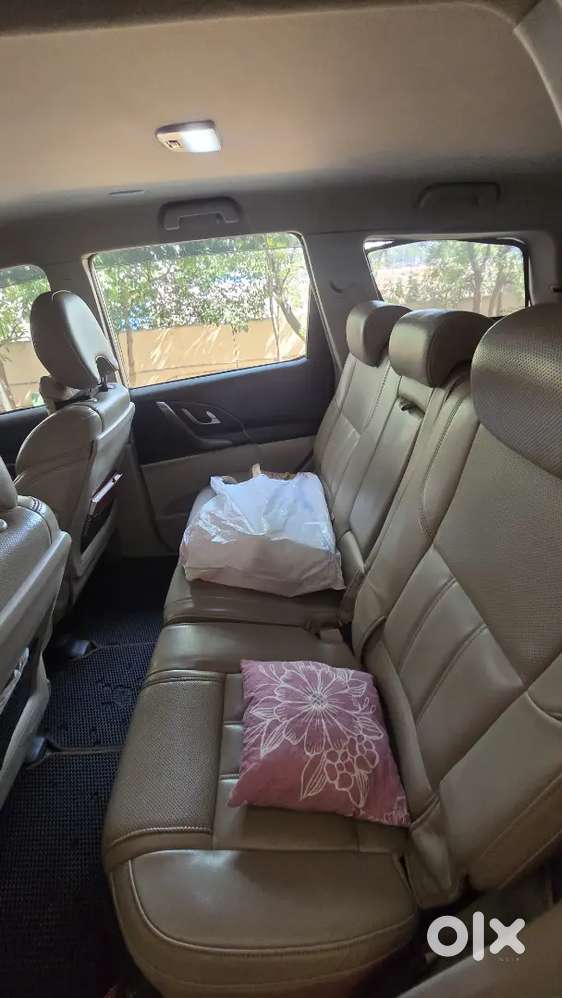 Mahindra Xuv500 2017 Diesel Well Maintained Car