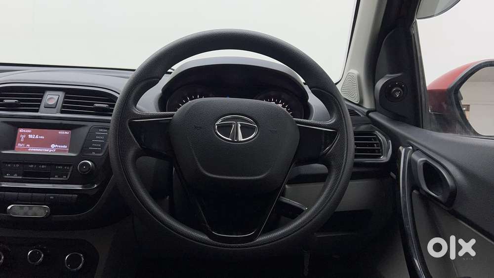 Tata Tiago 1.2 Revotron Xt, 2018, Petrol