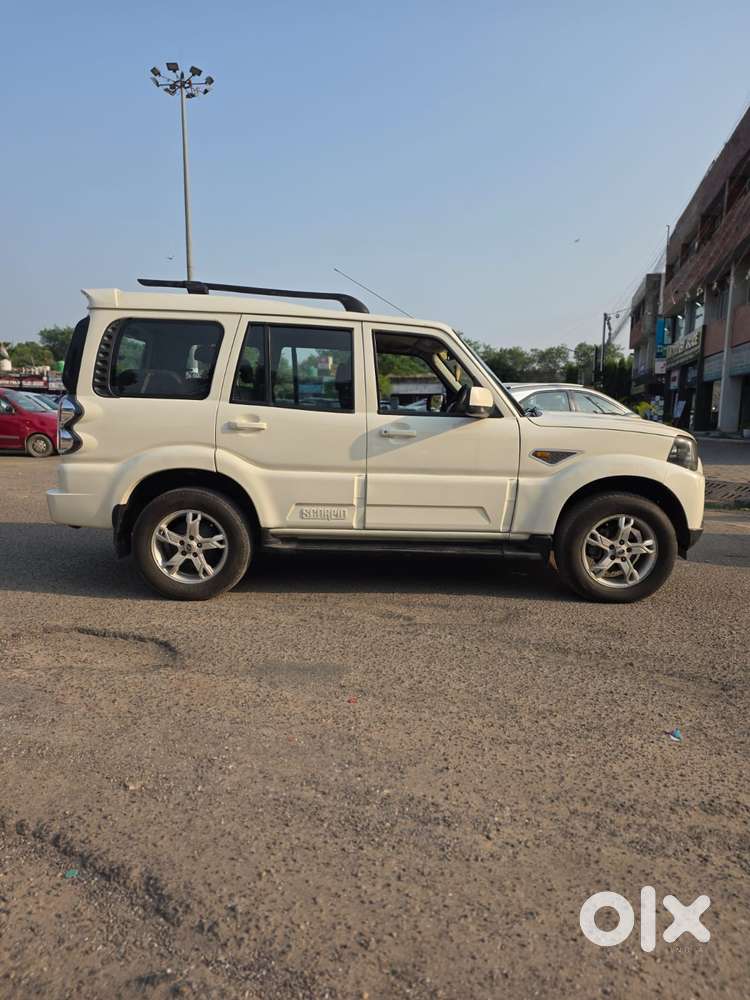 Mahindra Scorpio