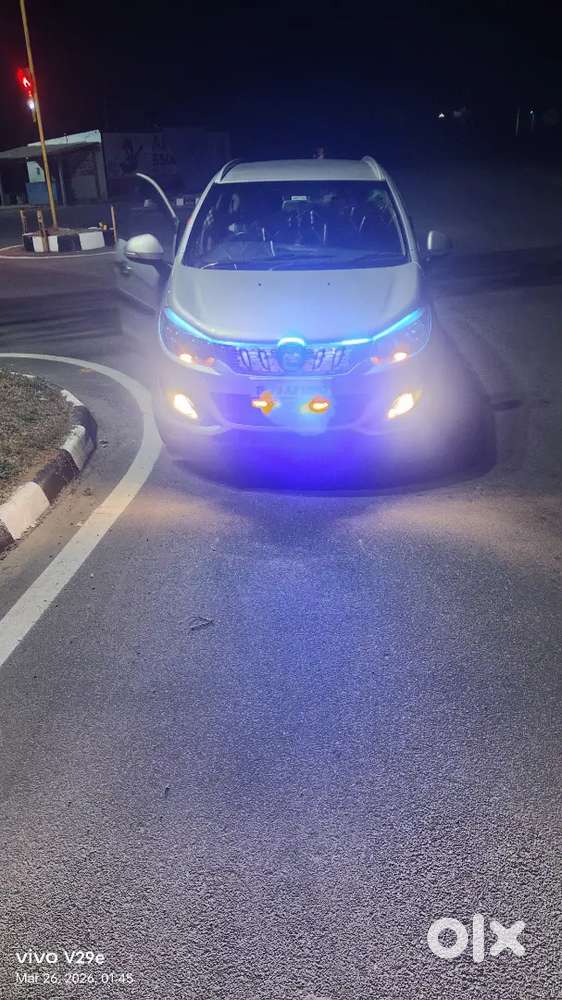 Mahindra Marazzo 2018 Diesel 98000 Km Driven