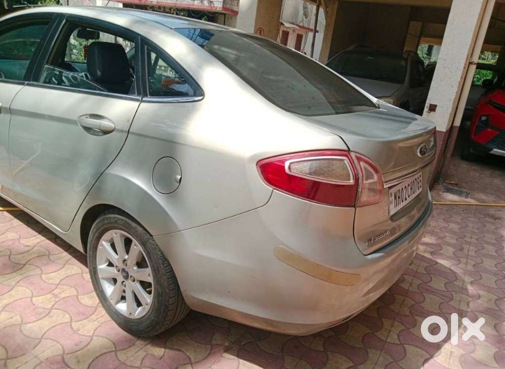 Ford Fiesta Petrol Style, 2012, Cng & Hybrids