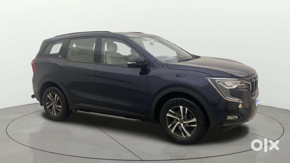 Mahindra Xuv700 2.0 Ax 5 Petrol At Str, 2023, Petrol