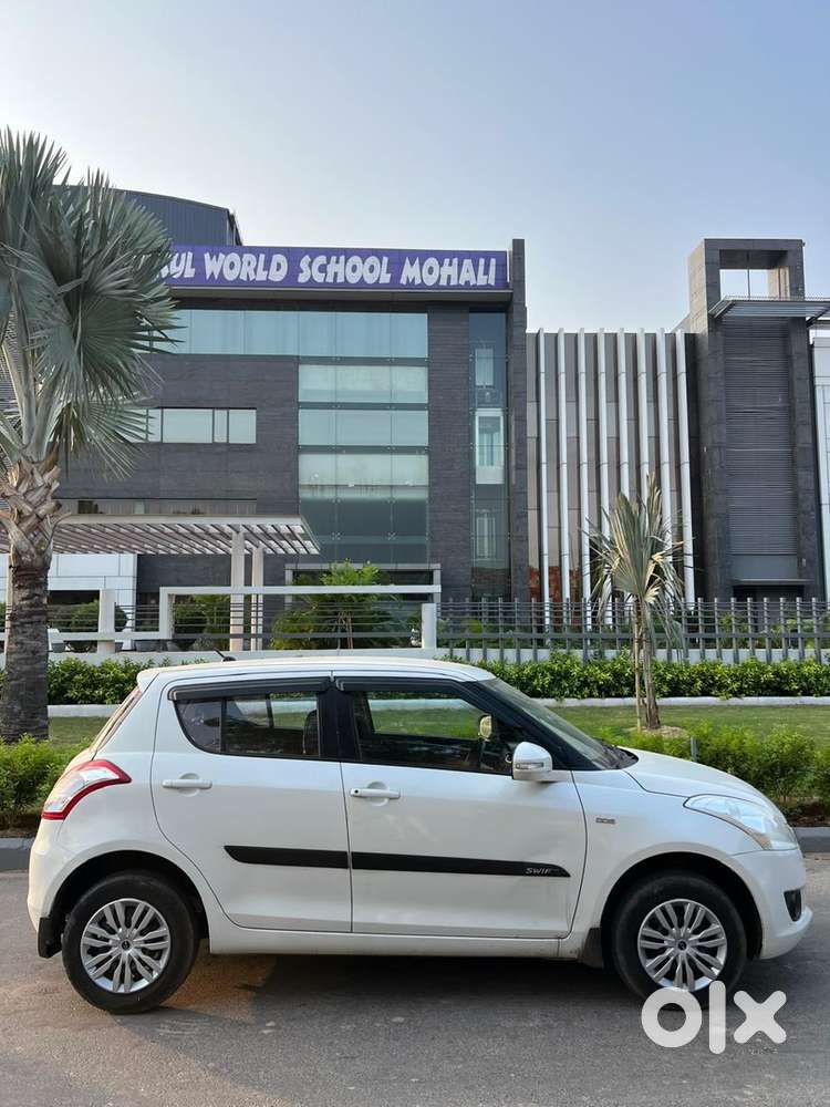 Maruti Suzuki Swift 2012 Diesel 113952 Km Driven