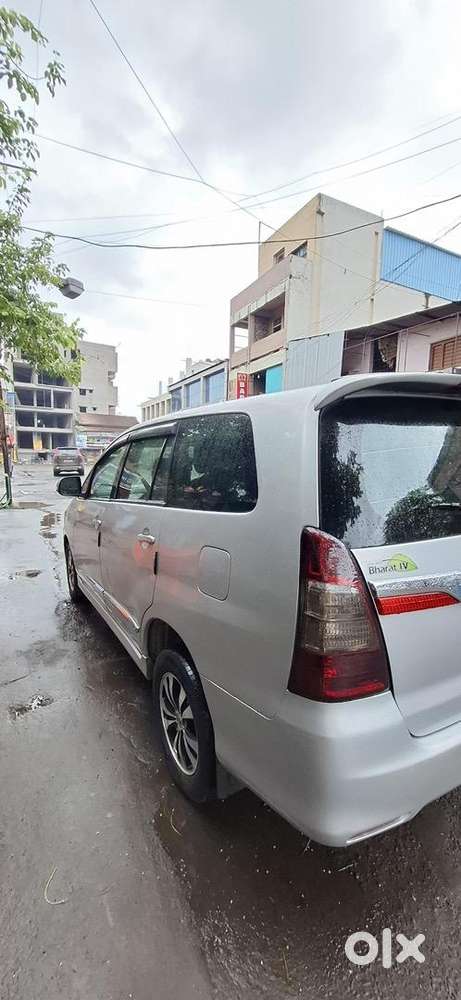 Toyota Innova 2014 Diesel Well Maintained