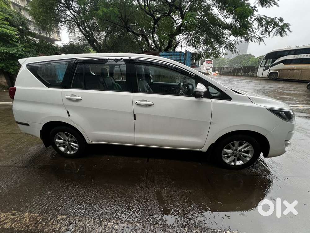 Toyota Innova Crysta 2023