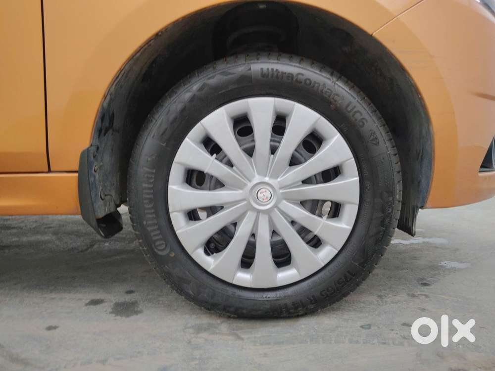 Tata Tiago 1.2 Revotron Xt, 2017, Petrol