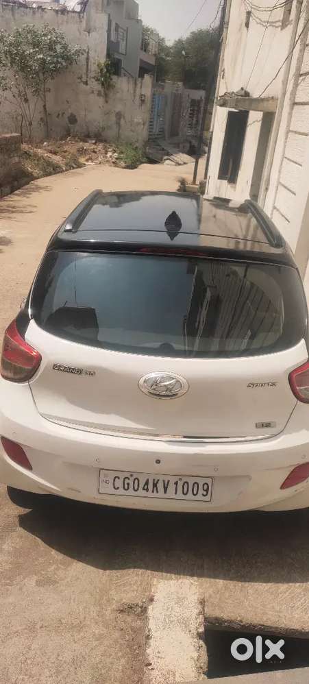 Hyundai Grand I10 2013 Petrol Well Maintained