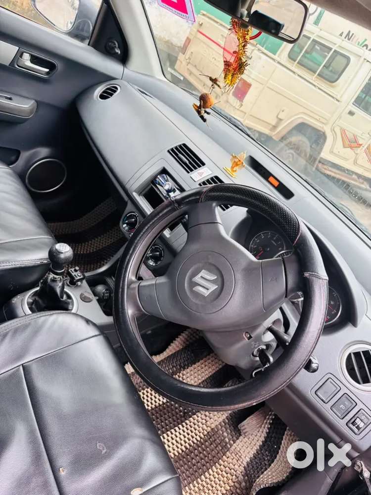 Maruti Suzuki Swift 2011