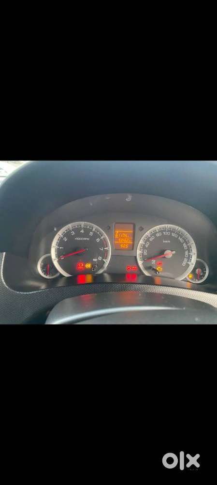 Maruti Suzuki Swift, 2013, Petrol