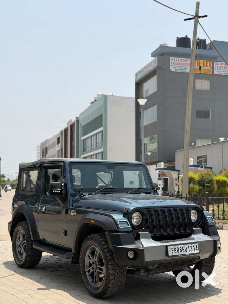 Mahindra Thar Lx 4-str Convertible At, 2021, Petrol