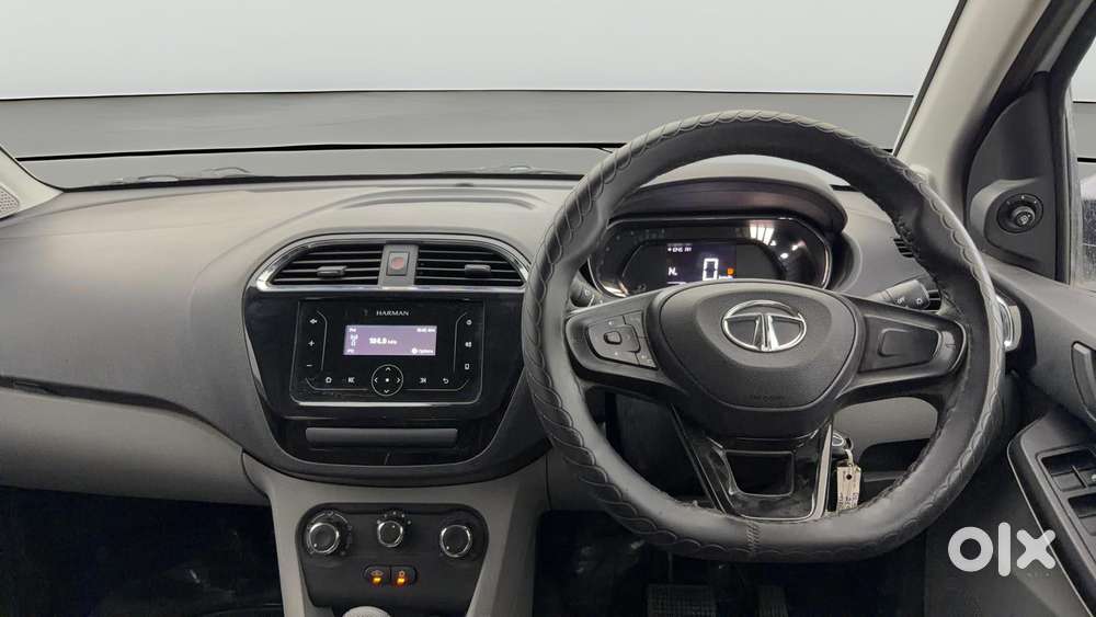 Tata Tiago 1.2 Revotron Xta, 2022, Petrol