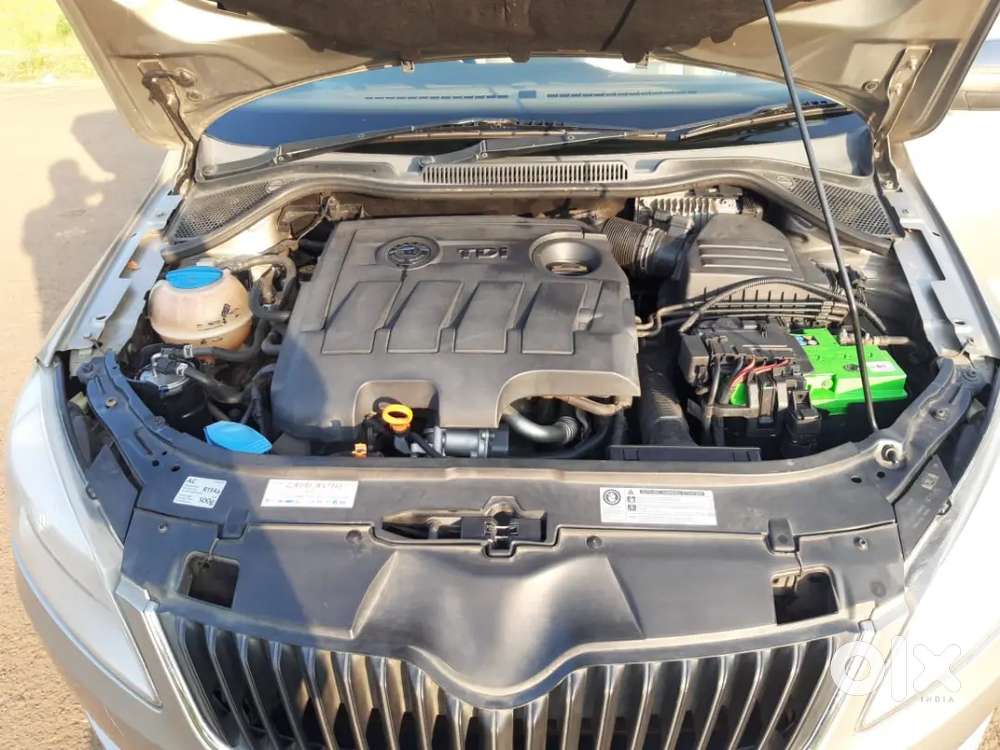 Skoda Rapid Elegance 2012
