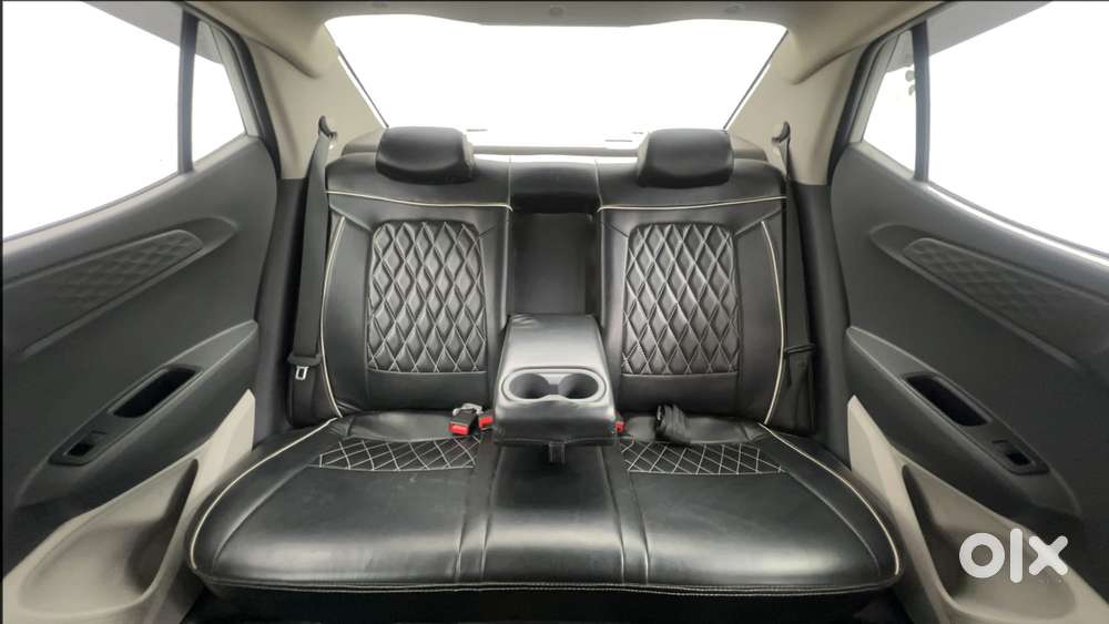 Hyundai Aura Sx 1.2 (o) Petrol, 2023, Petrol