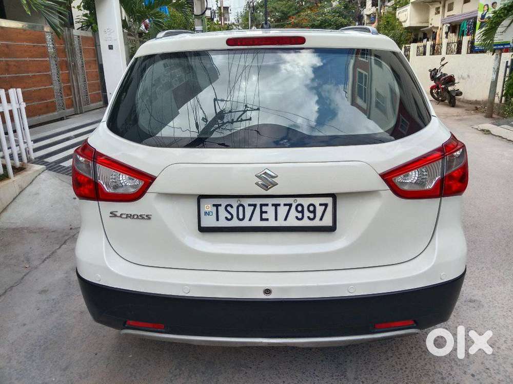 Maruti Suzuki S-cross Ddis 200 Zeta, 2015, Diesel