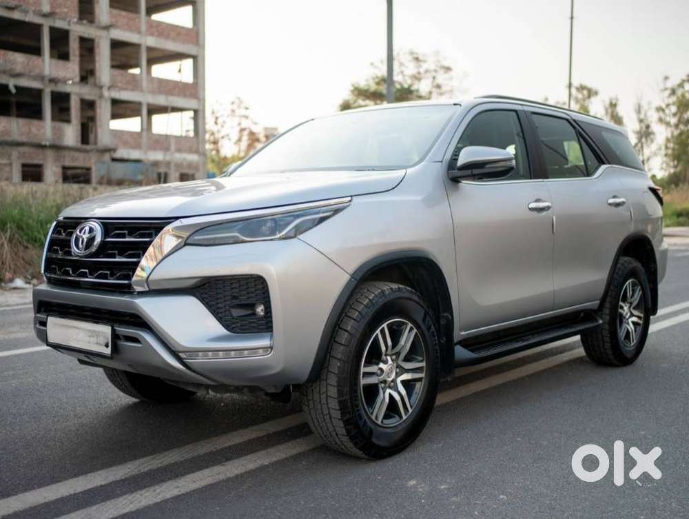 Toyota Fortuner 4x2 At 2.7 Petrol, 2022, Petrol