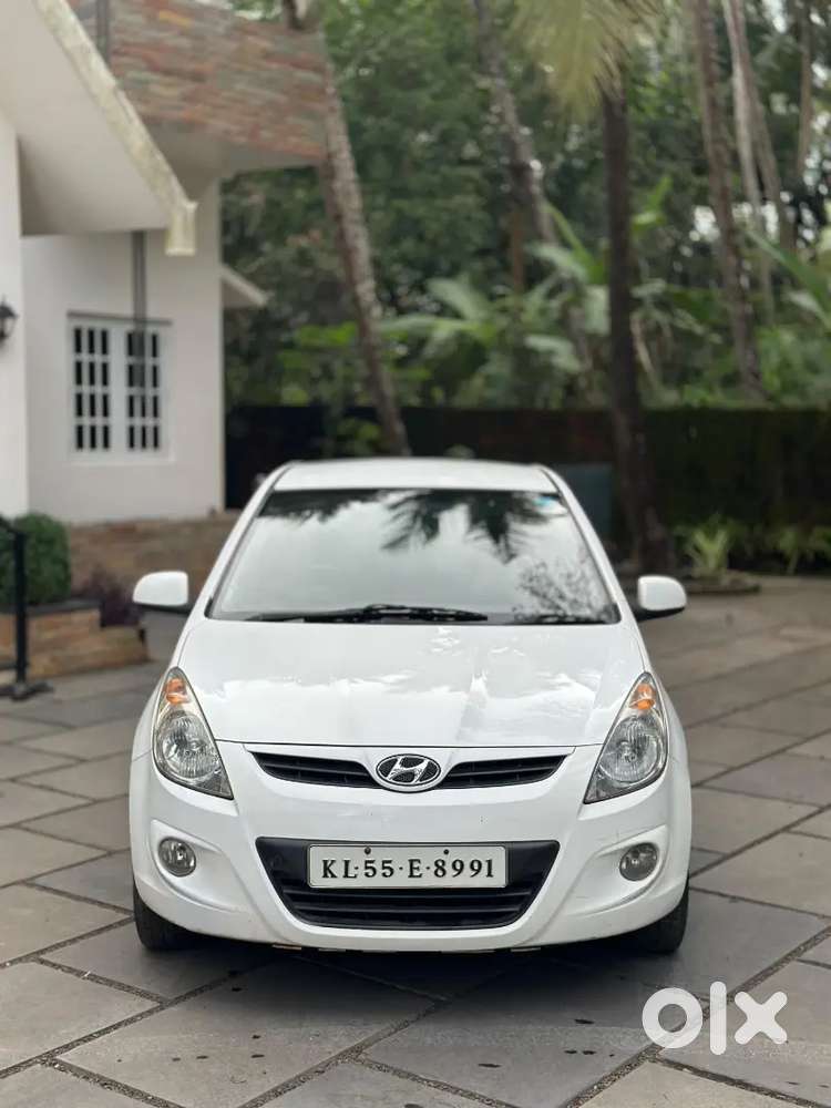 Hyundai I20 2010 Petrol Cng For Sale