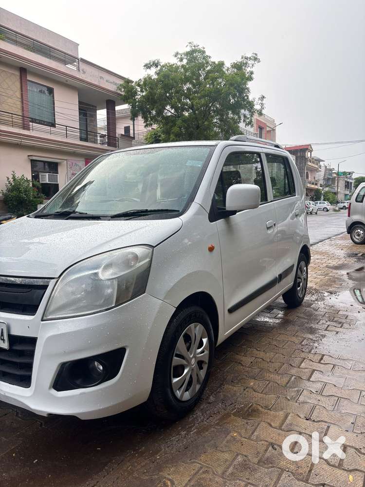 Maruti Suzuki Wagon R 1.0 Vxi (o), 2014, Petrol
