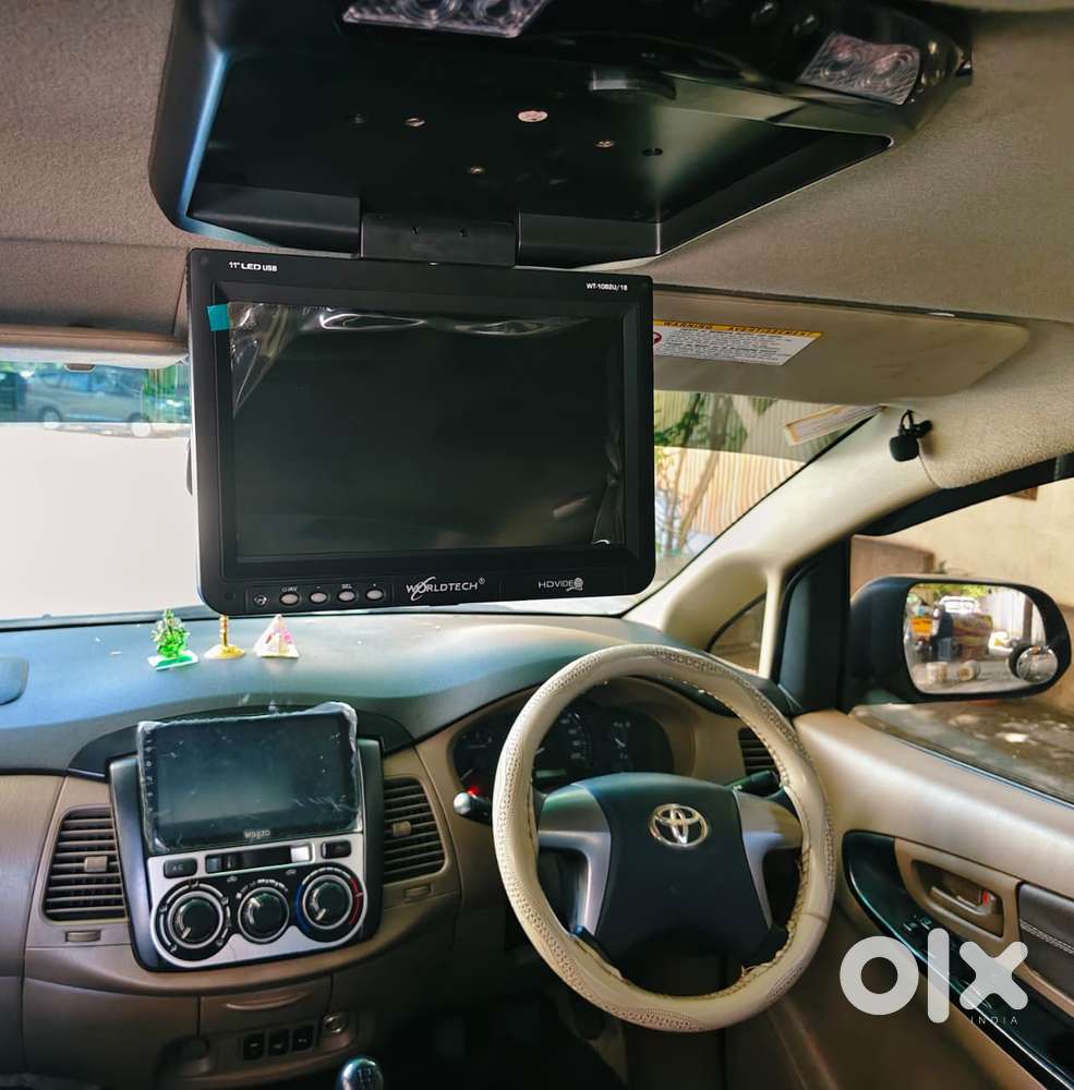 Toyota Innova 2.5 G (diesel) 8 Seater, 2015, Diesel