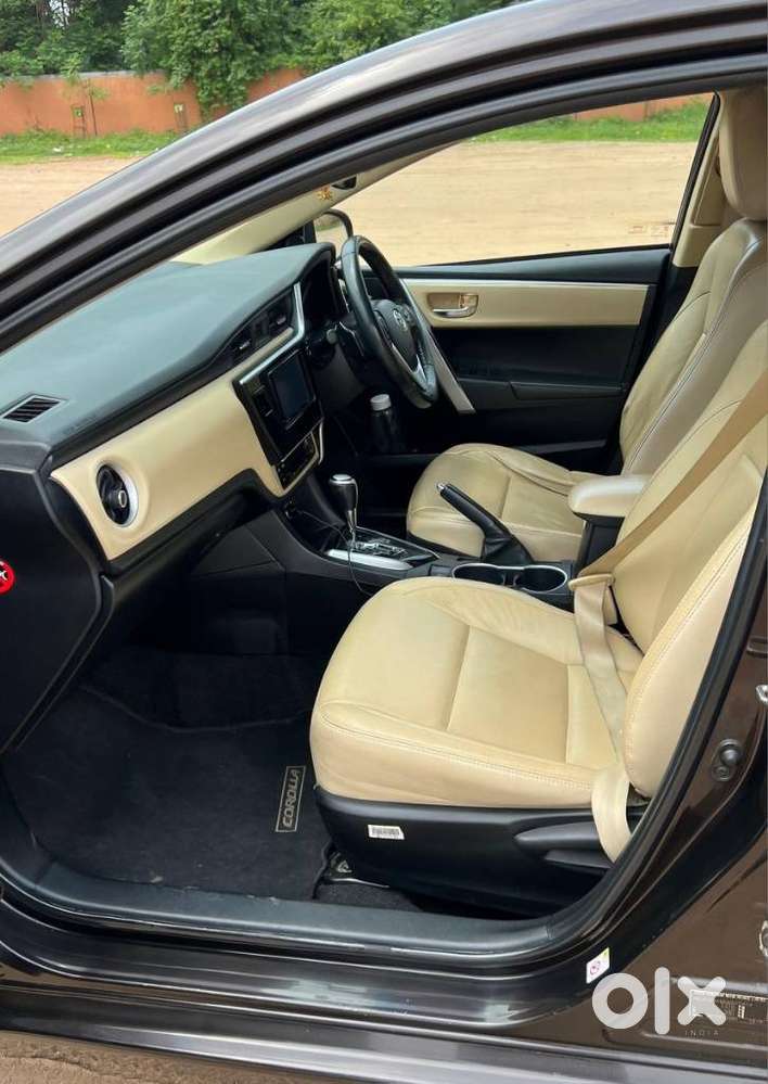 Toyota Corolla Altis 1.8 Vl, 2017, Petrol