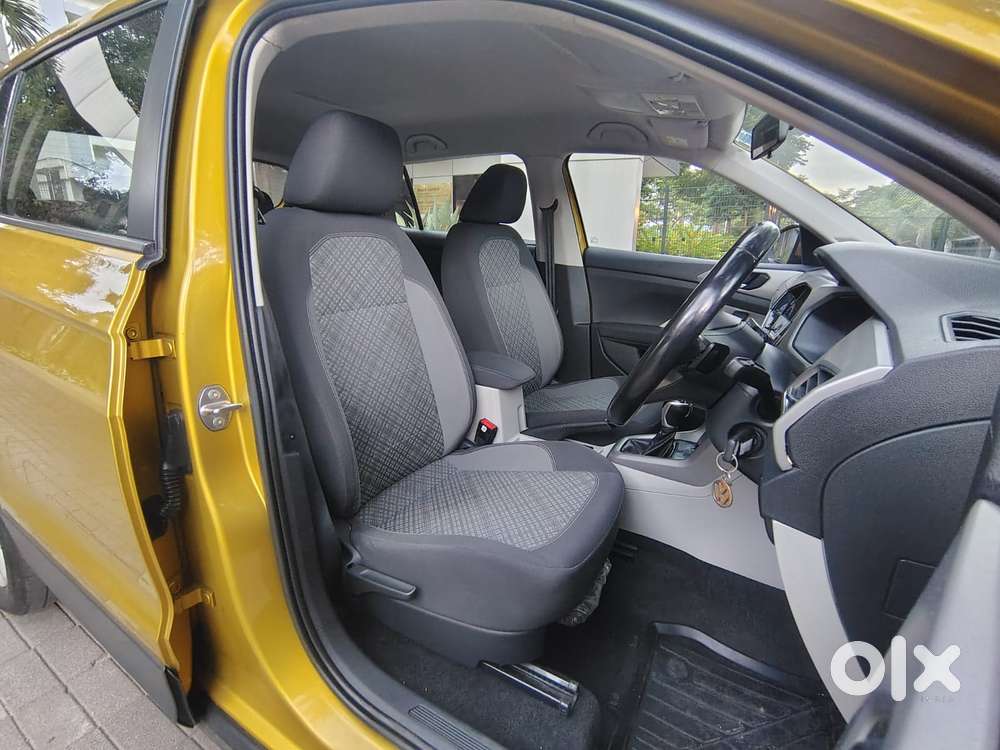 Volkswagen Taigun 1.0 Tsi Highline At, 2022, Petrol