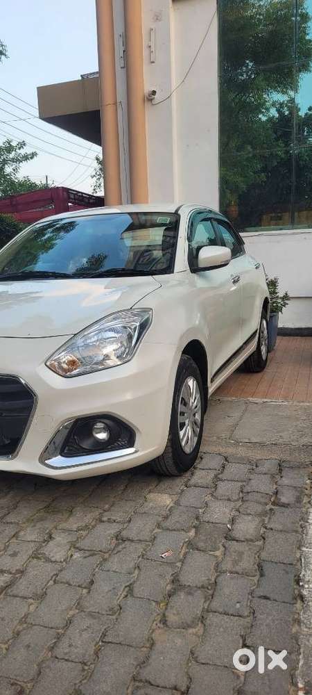 Maruti Suzuki Dzire 1.2 Vxi, 2024, Petrol