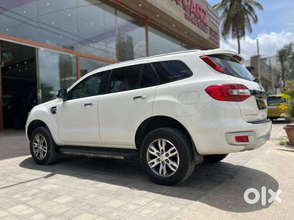 Ford Endeavour 2.2 Trend At 4x2, 2018, Diesel