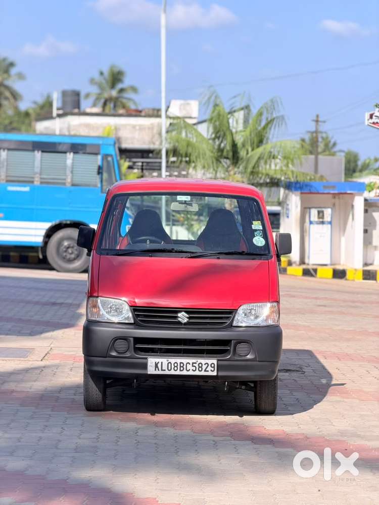 Maruti Suzuki Eeco 5 Str Ac (o), 2014, Petrol