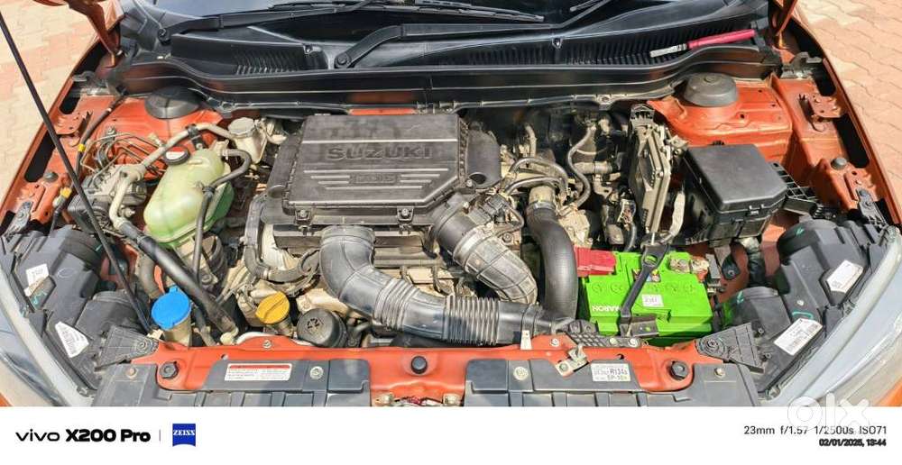 Maruti Suzuki Brezza Zdi+ Dual Tone, 2019, Diesel