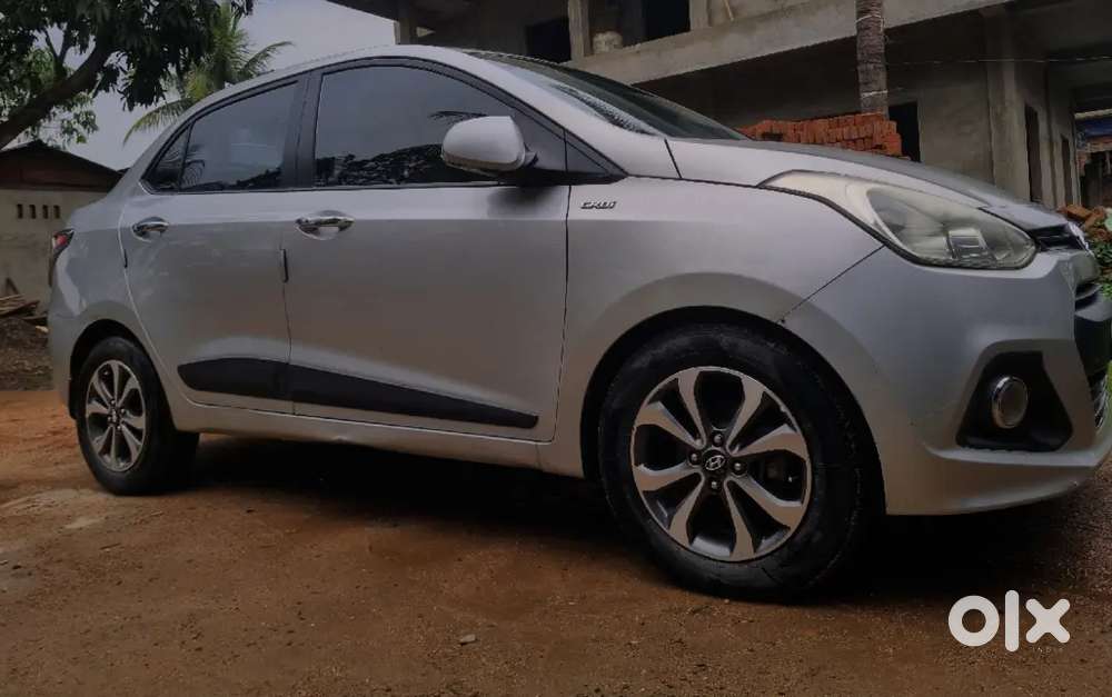 Hyundai Xcent 2015 Top Model