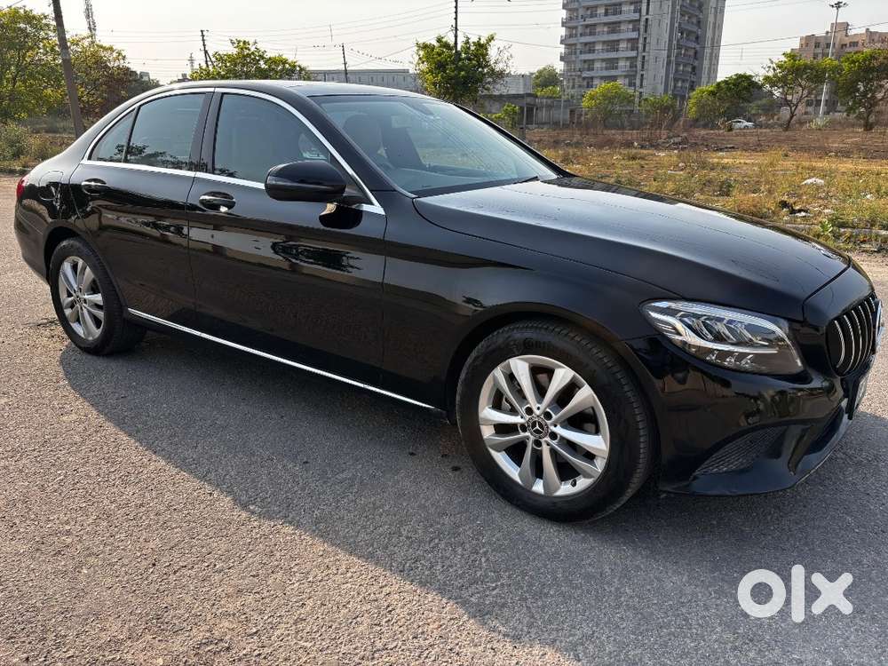 Mercedes-benz C-class 2020 Diesel 159000 Km Driven