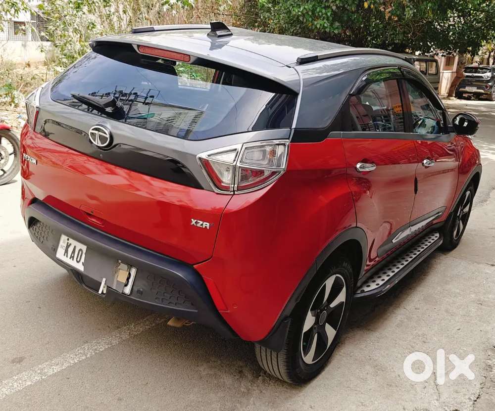 Tata Nexon 2018 Diesel 100000 Km Driven