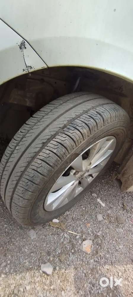 Maruti Suzuki Ertiga Zxi 2015 Petrol