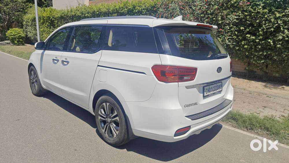 Kia Carnival Prestige, 2021, Diesel