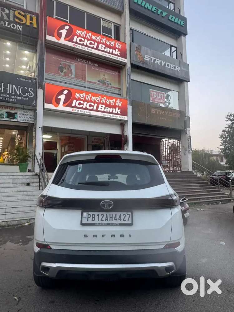 Tata Safari Xt+ Manual Diesel 2022 Well Maintained